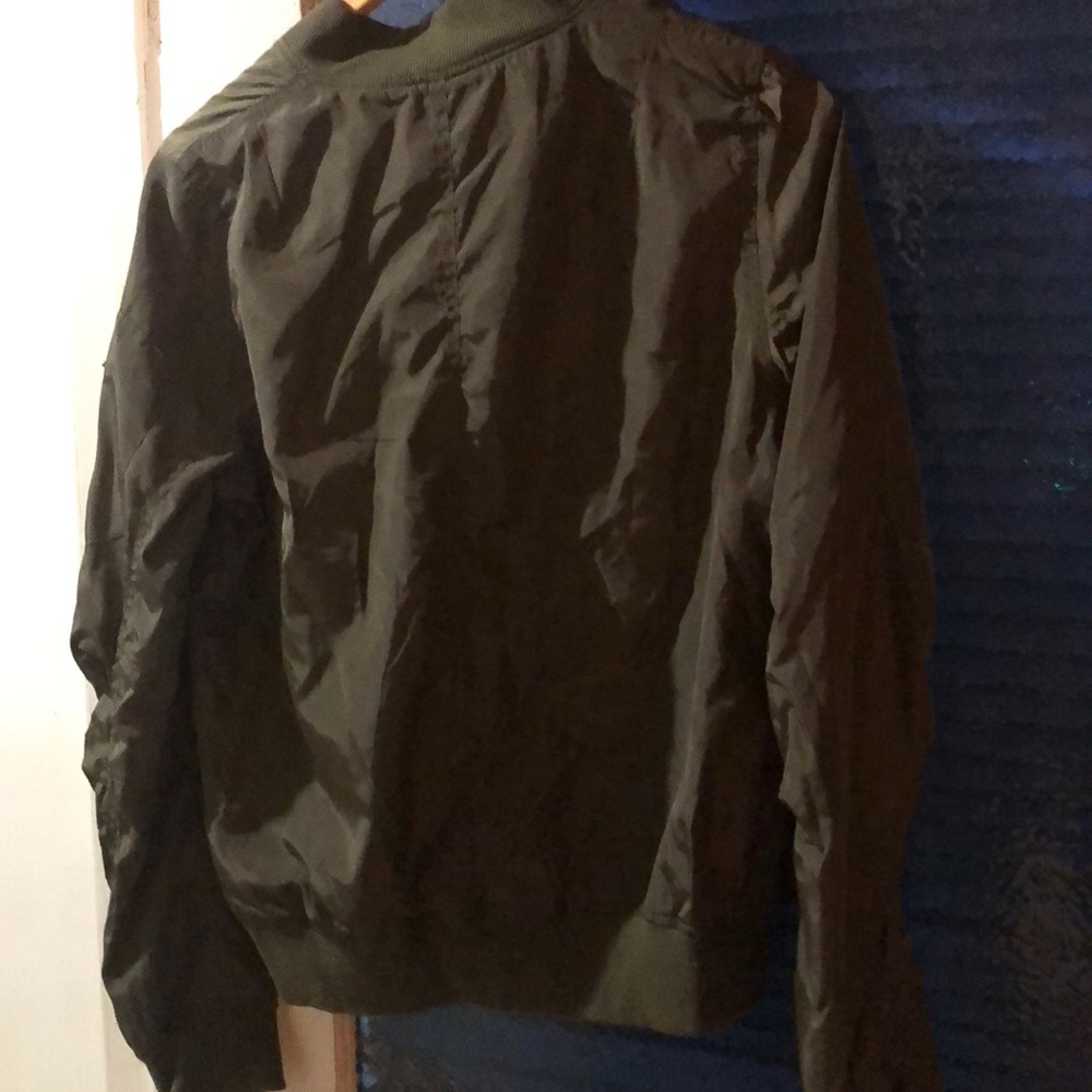 Jacket - Picture 4 of 4